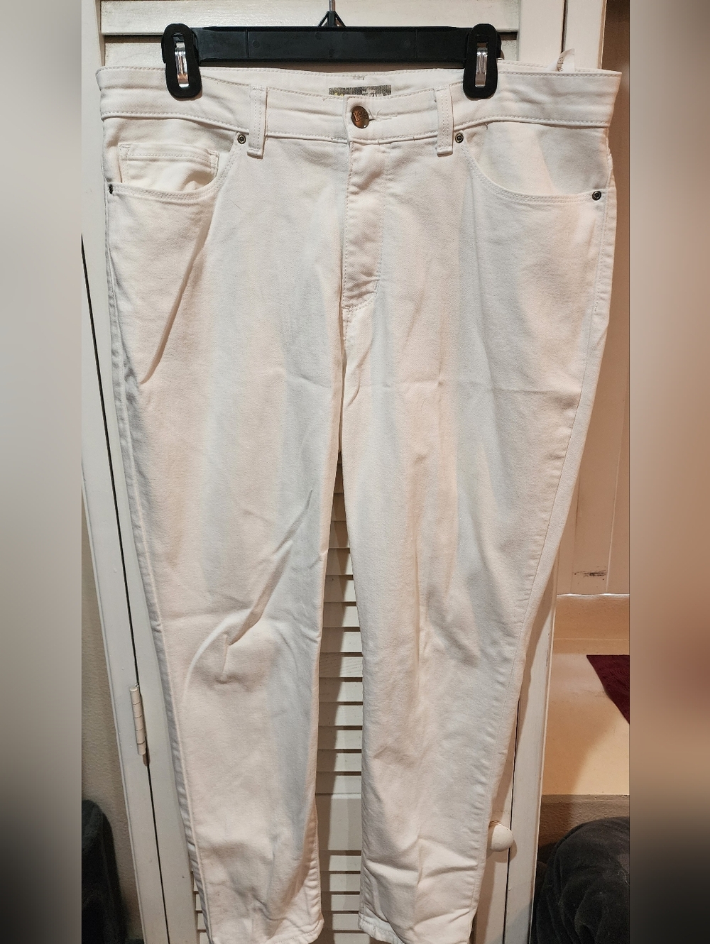 Lee White Jeans -size 16 Classic Straight Fit